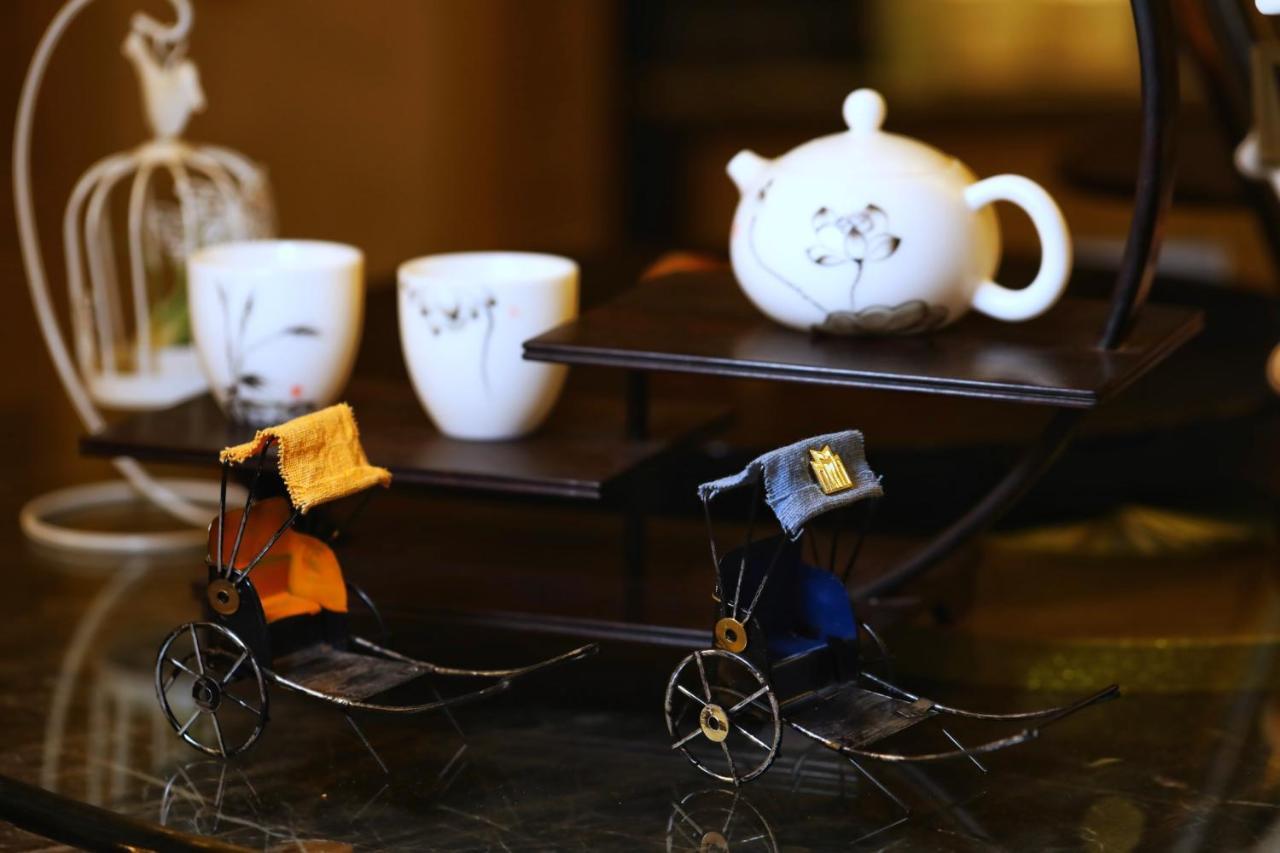 Jinjiang Metropolo Hotel Classic Nanjing Road Шанхай Екстериор снимка